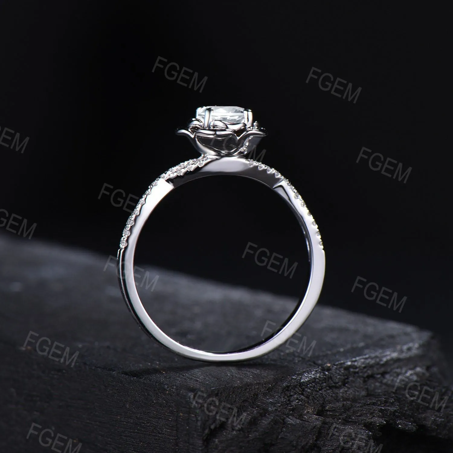 0.5CTW Brilliant Diamond Twist Engagement Ring 5mm Round Lab Grown Diamond IGI Certificate Wedding Ring for Women Unique Nature Inspired Floral Ring