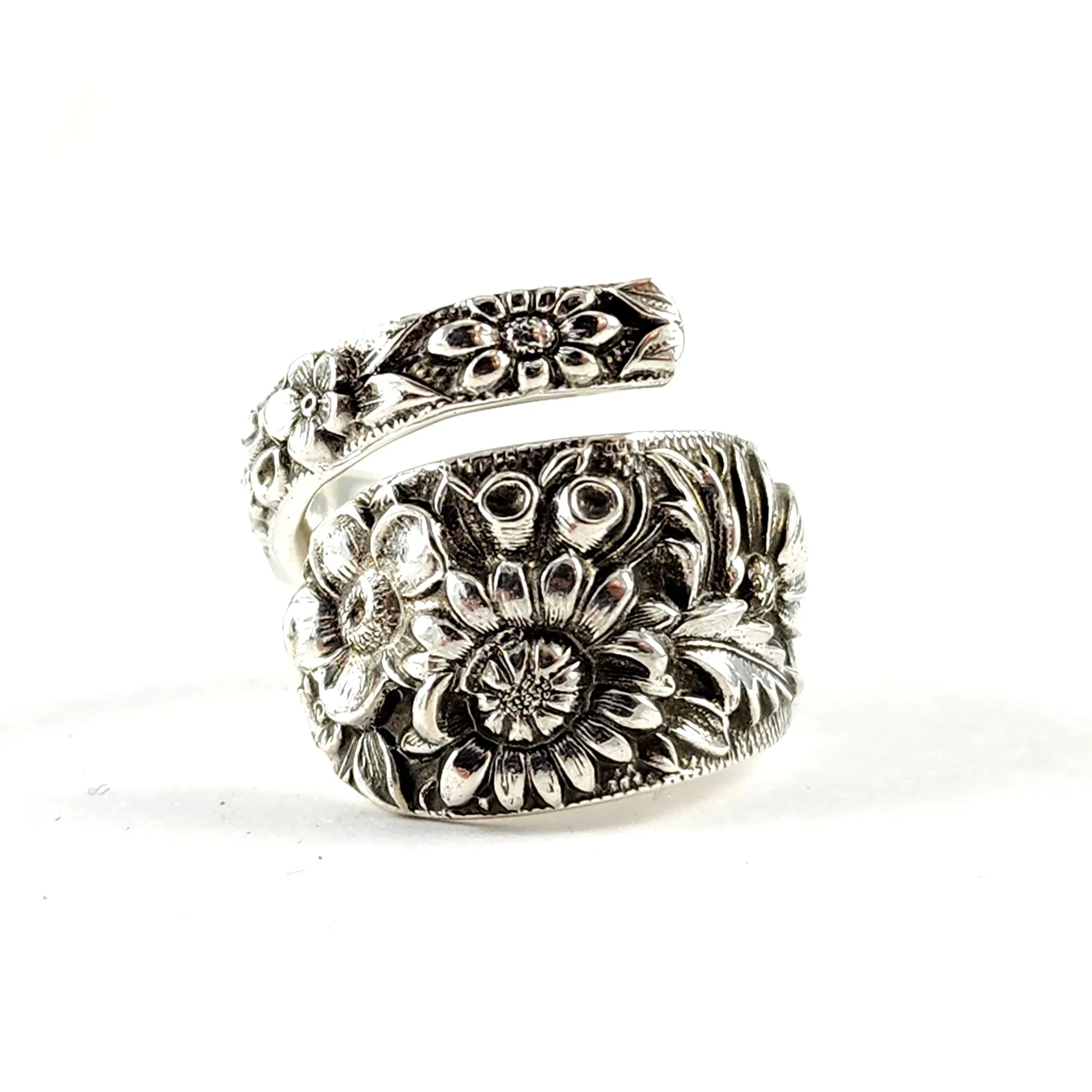 Kirk Stieff Repousse Sterling Silver Wrap Around Spoon Ring