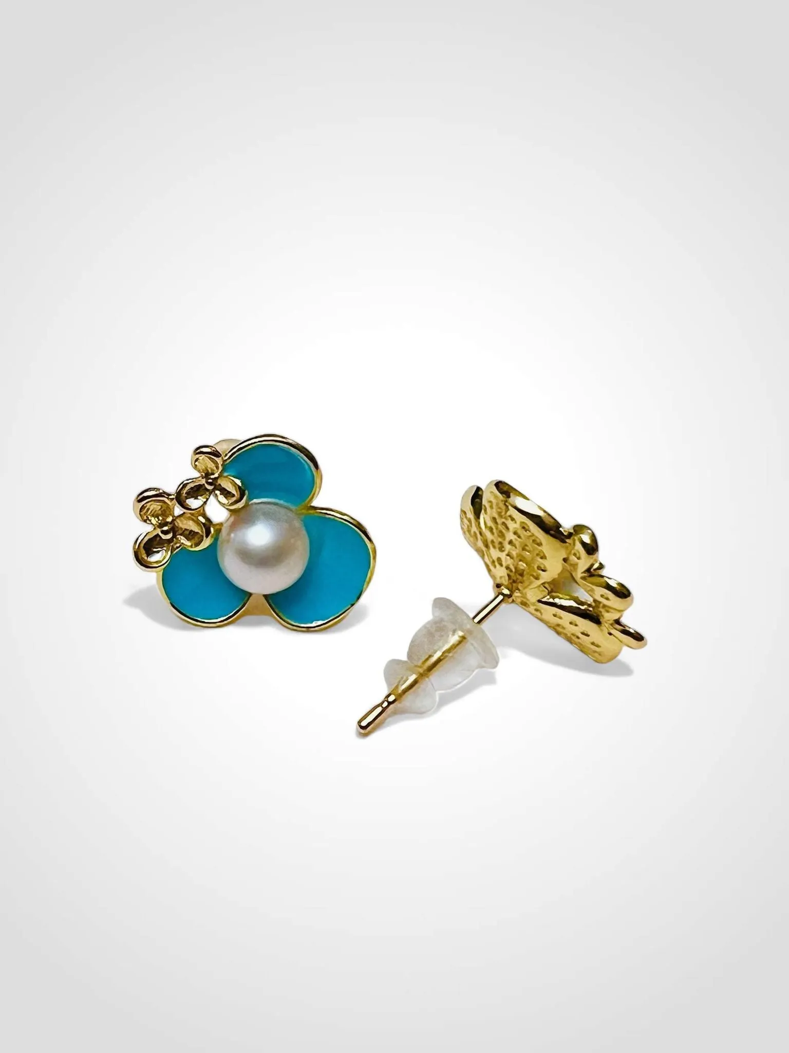 Teal Clover Stud Earrings