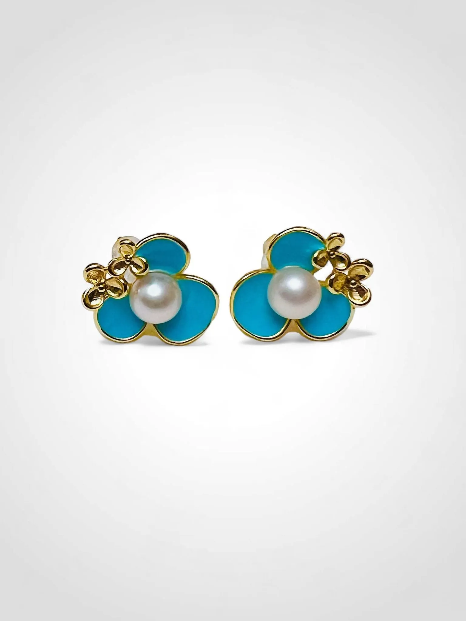 Teal Clover Stud Earrings